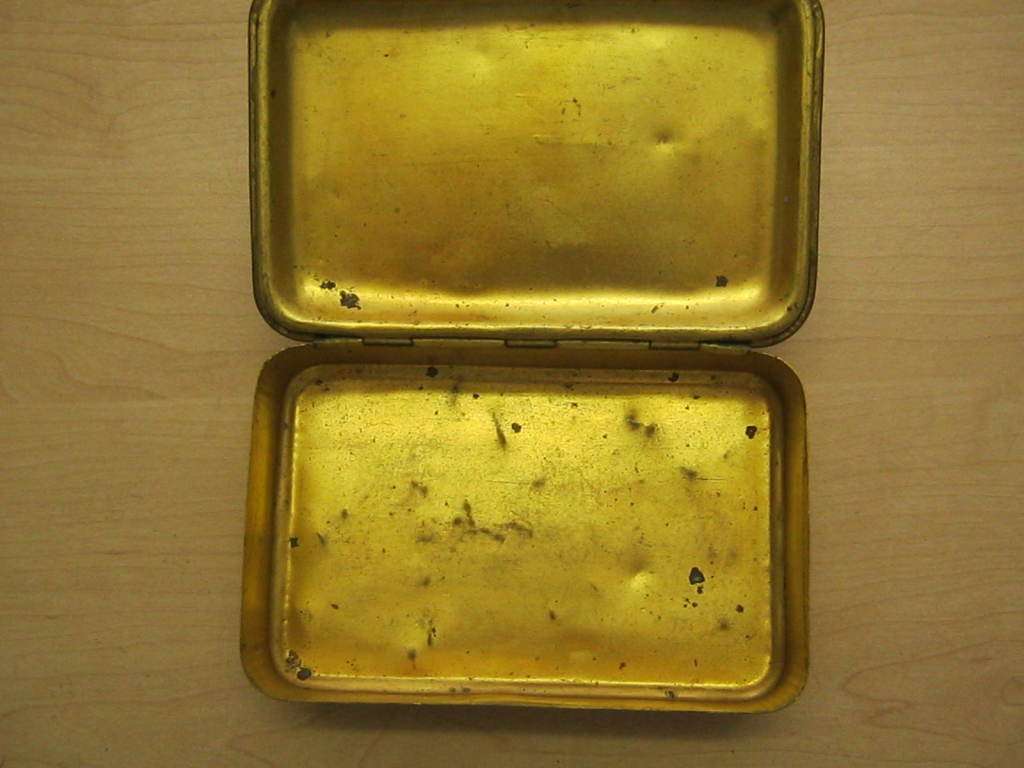WW 1 brass gift tin.